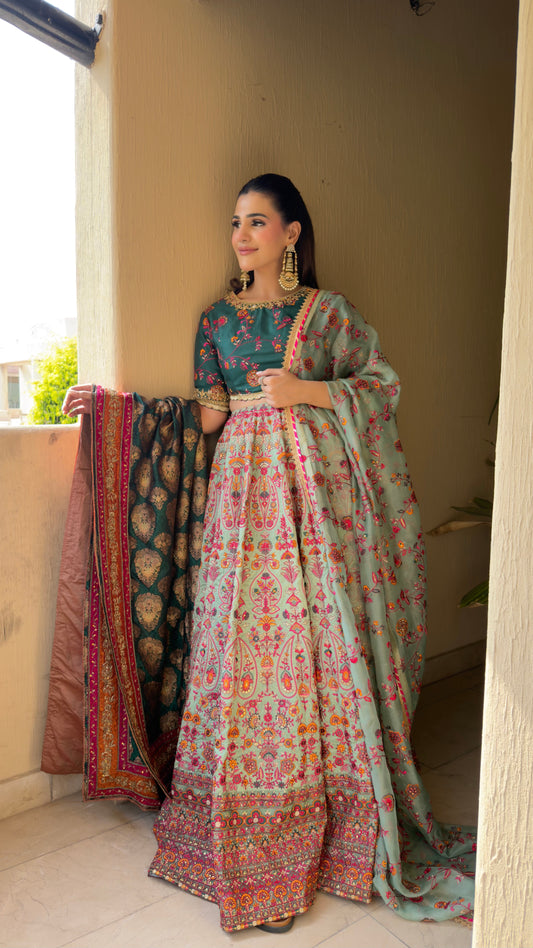 The Sage Mehndi Ensemble